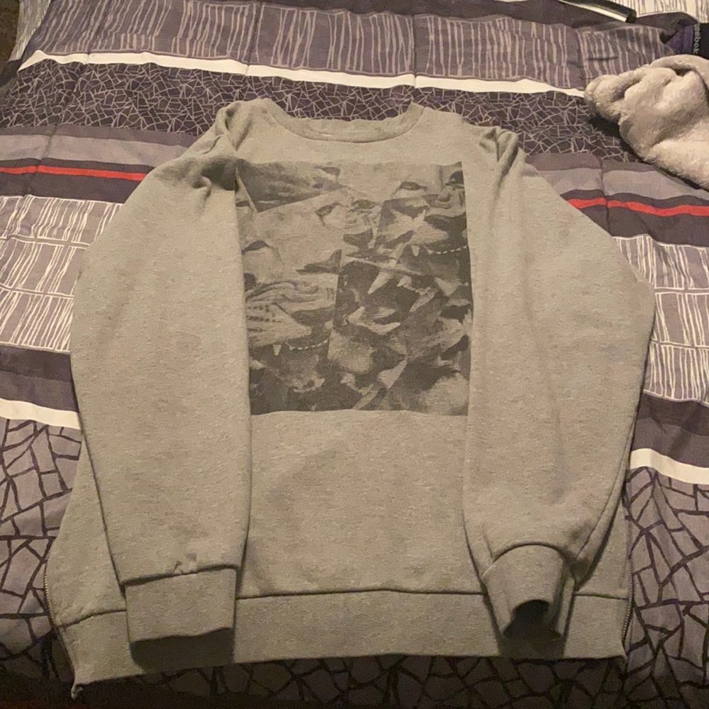 Men’s Fresh foods lion crewneck